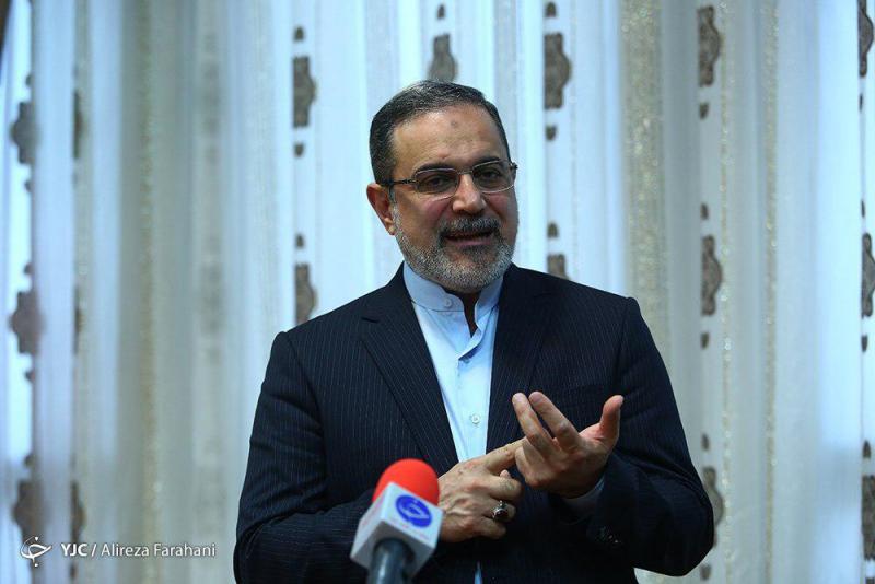 مذاکره با شرکت بیمه‌ای جدید برای خدمات رسانی به فرهنگیان/ خدمات بیمه تکمیلی فعلی منع قانونی ندارد 