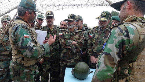 بازدید فرمانده کل ارتش از تیپ 181زرهی اسلام آبادغرب