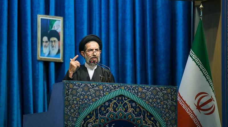 بسیج مردمی در ایران، عراق، سوریه، یمن، فلسطین، لبنان و سراسر عالم اسلام تحت فرماندهی رهبر انقلاب در برابر استکبار ایستاده است/ امروز نیروهای مسلح جمهوری اسلامی، نیروهای مقتدر، بازدارنده و امنیت‌آفرین هستند 