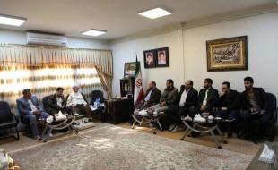 دانشگاه‌ها همواره مورد نظر علمای بزرگ بوده است