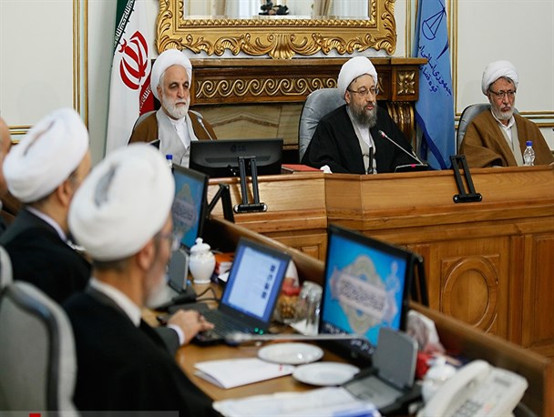 اخلالگران اقتصادی پنبهها را از گوش بیرون بیاورند و چشمهایشان را باز کنند؛ فردا نمیتوانند عذر بیاورند که ما قصدمان مقابله نبوده است اخلالگران اقتصادی پنبهها را از گوش بیرون بیاورند و چشمهایشان را باز کنند؛ فردا نمیتوانند عذر بیاورند که ما قصدمان مقابله نبوده است