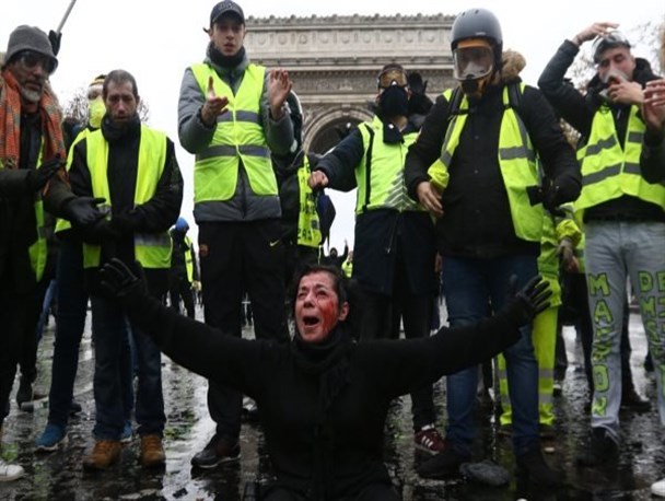 لزوم تذکر دستگاه دیپلماسی به دولت فرانسه به خاطر رفتار وحشیانه با مردم/ همواره سیاه‌نمایی‌های حقوق بشری علیه ایران از سوی فرانسه بوده است