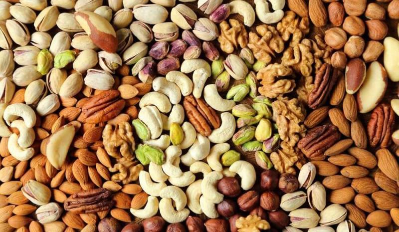 گرانى كاذب به شب يلدا هم رسيد! + جزييات قيمت آجيل و خشكبار 