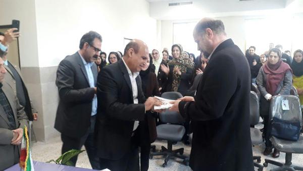 آئین رونمایی از ٣ جلد کتاب فنی مهندسی در اداره فنی و حرفه ای اسلام آباد غرب+عکس