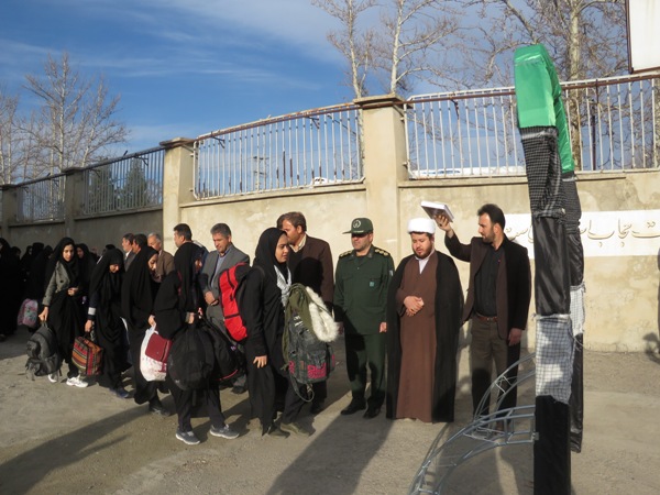 اعزام دانش آموزان بسیجی اسلام آبادغرب به اردوی راهیان نورمناطق عملیاتی جنوب کشور+تصاویر