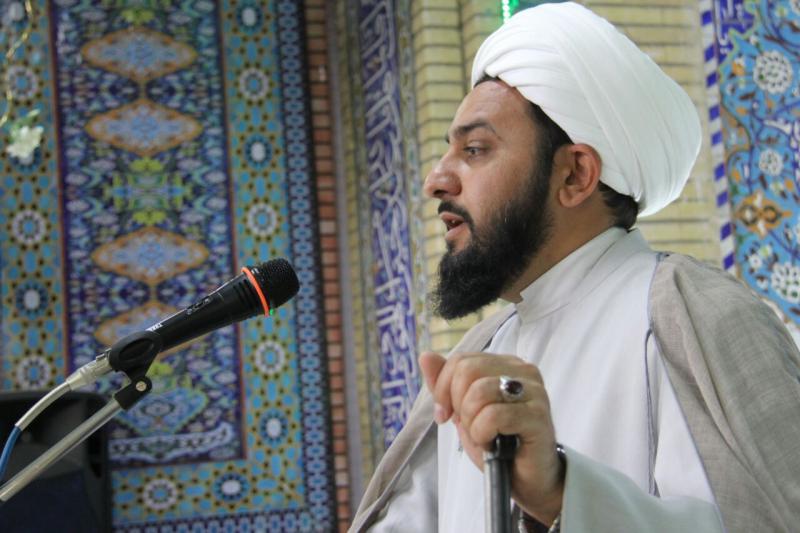 «رونق تولید» و «اقتصاد مقاومتى» زمینه‌ساز عزت ملى و نفوذناپذیرى در برابر بیگانگان می شود/هدف آمریكا جنگ رسانه‌اى و تبلیغاتى علیه ایران در عرصه بین‌المللى است