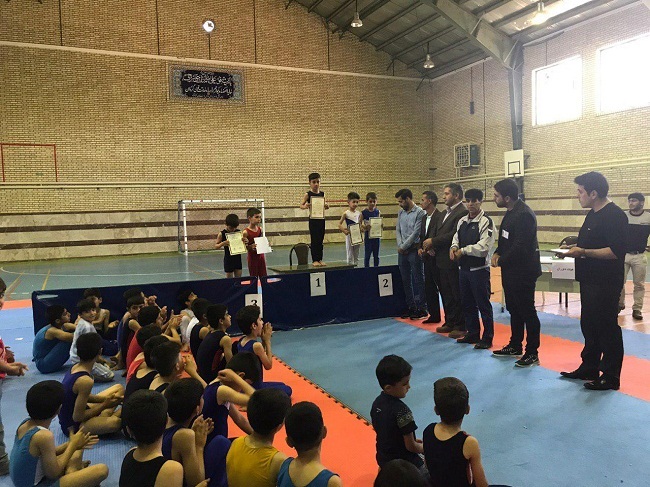 برگزاری مسابقات ژیمناستیک نونهالان آموزشگاههای شهرستان اسلام آبادغرب+عکس برگزاری مسابقات ژیمناستیک نونهالان آموزشگاههای شهرستان اسلام آبادغرب+عکس