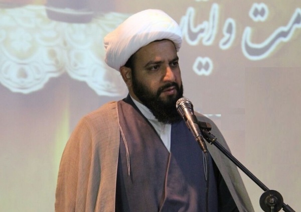 مهمترین نقش بانوان در بیانیه گام دوم انقلاب تربیت نسل جوان مومن متعهد انقلابی پای کار است