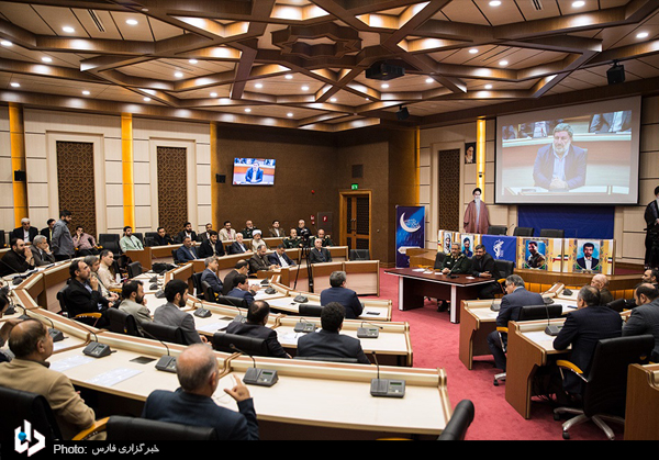 نشست صمیمی مدیران ۹۰ رسانه داخلی و بیش از ۵۰ فعال شاخص فضای مجازی با رئیس سازمان بسیج+محورهای اظهارات حاضران و سردار غیب پرور