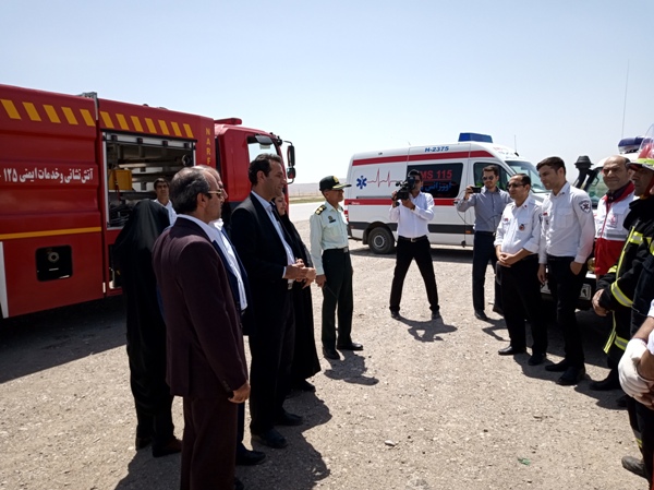 برگزاری مانور سنجش آمادگی نیرو‌های امدادی در اسلام آبادغرب/آتش نشانی نخستین امدادرسان حادثه فرضی +تصاویر