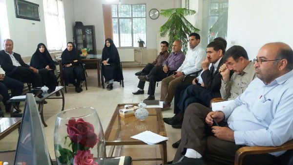 برگزاری جلسه نظام صنفی کشاورزی در اسلام آبادغرب/تأکید بر دفاع از حقوق کشاورزان