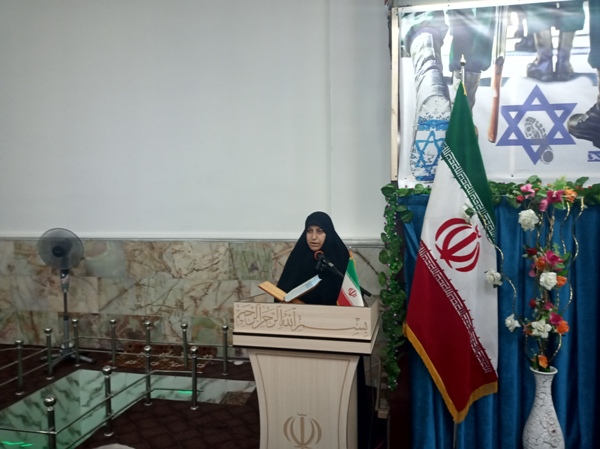 زن در صدف حجاب می تواند گوهر عفت خود را حفظ کند