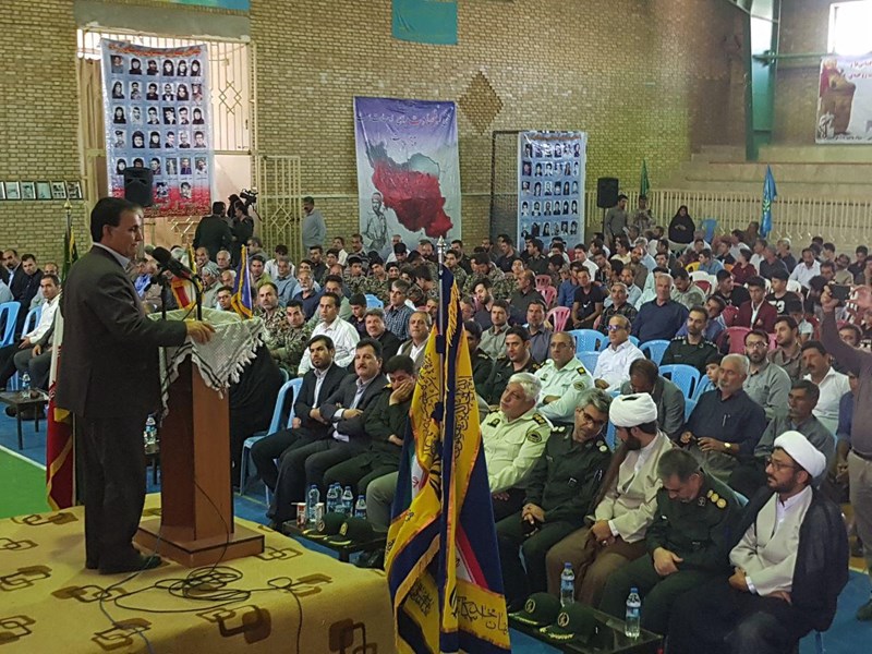 فرماندار دالاهو: بمباران شیمیایی زرده وسرمیل جنایت آشکار علیه بشریت بود فرماندار دالاهو: بمباران شیمیایی زرده وسرمیل جنایت آشکار علیه بشریت بود