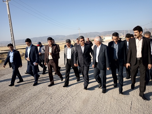 بازدید معاون هماهنگی و نظارت اقتصادی و زیربنایی معاون اول رئیس جمهور از منطقه ویژه اقتصادی اسلام آباد غرب+تصاویر