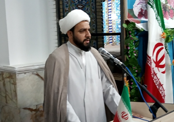 وحدت مسلمانان می تواند عاملی مهم و راهگشا برای تلالو اسلام ناب محمدی(ص)  و ذلت کفار و دشمنان دین خدا باشد