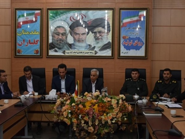 وحدت و اعتقاد راسخ به آرمانهاي انقلاب و شهدا سرلوحه كار مديران شهرستان اسلام آبادغرب است