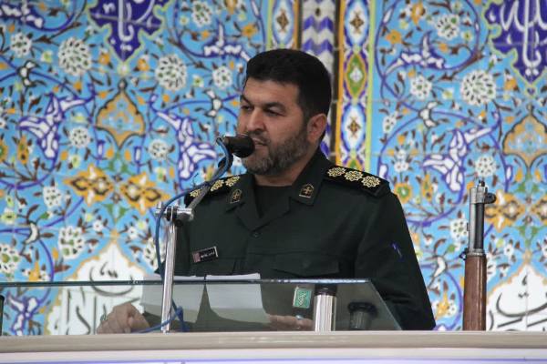 استکبار، مردم را به عنوان یکی از پایههای اصلی و کلیدی انقلاب نشانه گرفته/ دولتمردان برنامههایی برای رفع مشکلات اقتصادی ملتی که با همه وجود پای نظام ایستاده اند برنامه ریزی کنند استکبار، مردم را به عنوان یکی از پایههای اصلی و کلیدی انقلاب نشانه گرفته/ دولتمردان برنامههایی برای رفع مشکلات اقتصادی ملتی که با همه وجود پای نظام ایستاده اند برنامه ریزی کنند