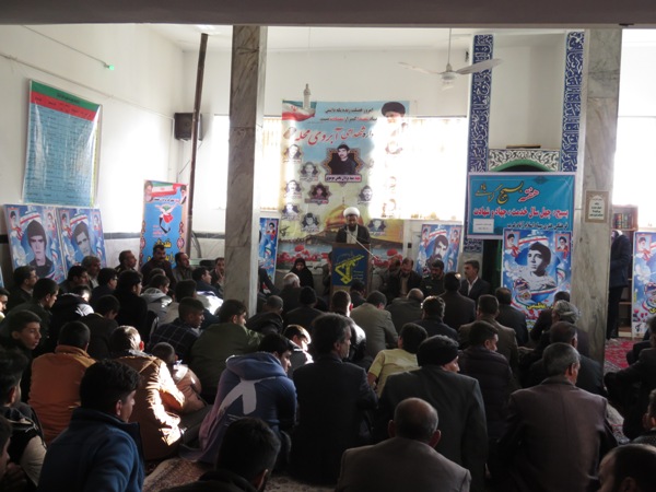 برگزاری یادواره شهدای آبروی محله دهستان شیان اسلام آبادغرب+تصاویر برگزاری یادواره شهدای آبروی محله دهستان شیان اسلام آبادغرب+تصاویر