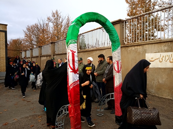 اعزام کاروان راهیان نور اسلام آبادغرب به مناطق عملیاتی جنوب کشور 