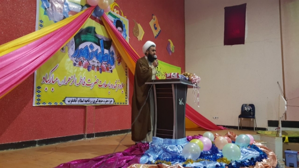 انتخاب های حضرت زهرا(س) اُخروی بود/ جشن میلاد دخت نبی مکرم اسلام(ص) در اسلام آبادغرب+تصاویر