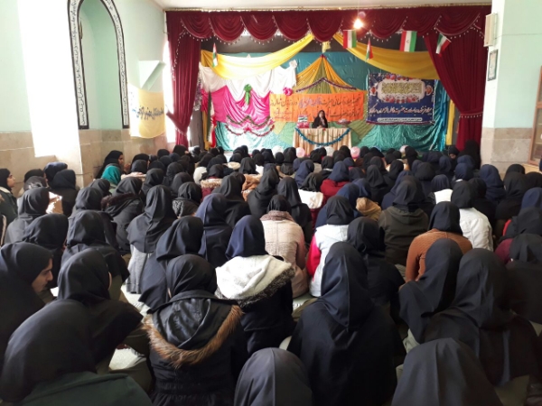 جشن میلاد حضرت زهرا(س) در اسلام آبادغرب جشن میلاد حضرت زهرا(س) در اسلام آبادغرب