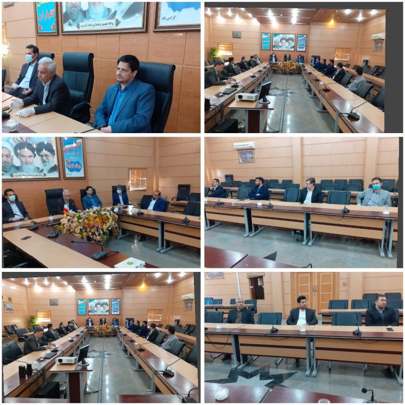 تأکید بر عدم حضور مردم اسلام آبادغرب در اجتماعات/خریداری موادغذایی از مراکز معتبر و بهداشتی تأکید بر عدم حضور مردم اسلام آبادغرب در اجتماعات/خریداری موادغذایی از مراکز معتبر و بهداشتی