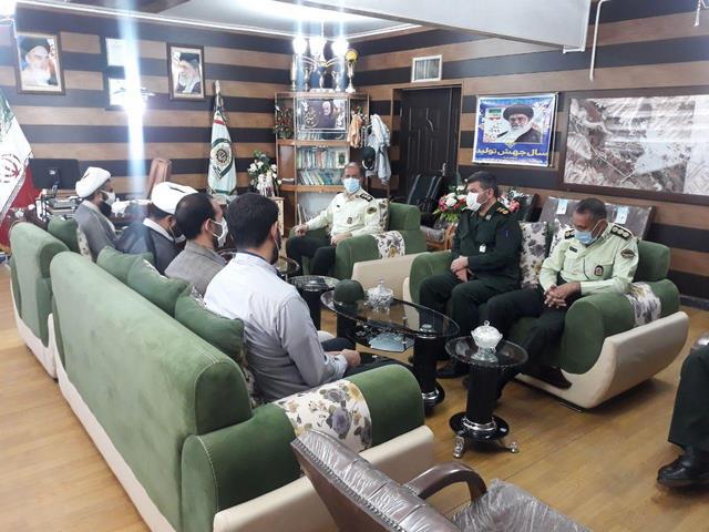 دیدار فرمانده سپاه اسلام آبادغرب با فرمانده انتظامی  شهرستان/تقدیر از تعاملات و همراهی مجموعه ناجا با سپاه