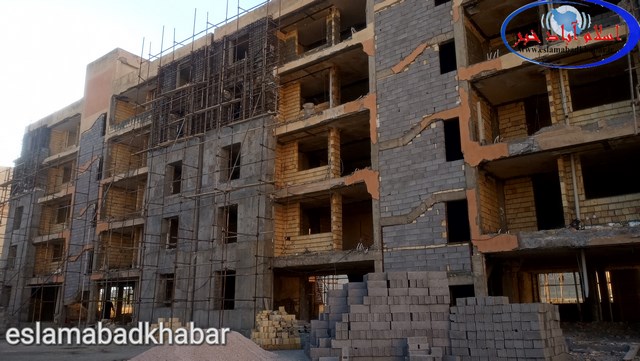 مردم در انتظار تکمیل ۴۰۰ واحد باقی مانده مسکن مهر اسلام آبادغرب