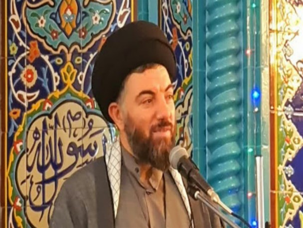 مسئولین به دور از تفرقه و با عزت بدنبال خنثی کردن تحریم ها باشند/ مردم با رعایت دستورالعمل های بهداشتی به برطرف شدن کرونا کمک کنند