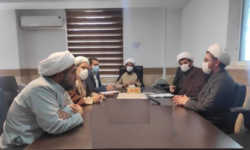 خانواده ها باید در اولویت برنامه ریزی حجاب و عفاف قرار گیرند خانواده ها باید در اولویت برنامه ریزی حجاب و عفاف قرار گیرند