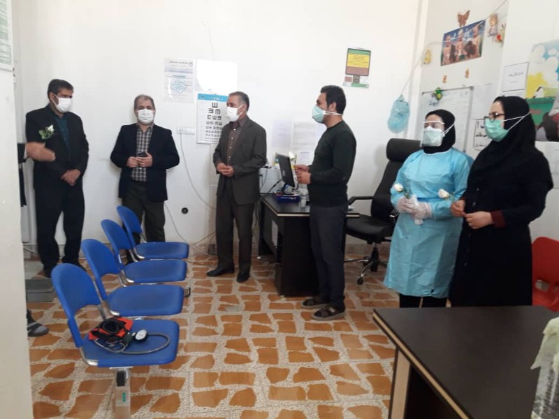 تقدیر از مدافعان سلامت در اسلام آبادغرب+تصاویر تقدیر از مدافعان سلامت در اسلام آبادغرب+تصاویر