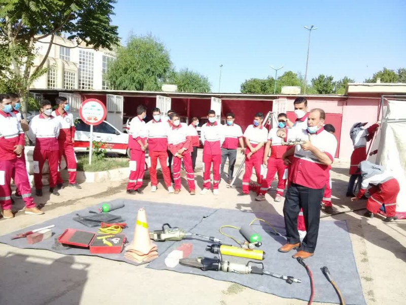 اعلام ساعت صفر و فراخوان تیم های عملیاتی جمعیت هلال احمر شهرستان اسلام آبادغرب+تصاویر اعلام ساعت صفر و فراخوان تیم های عملیاتی جمعیت هلال احمر شهرستان اسلام آبادغرب+تصاویر