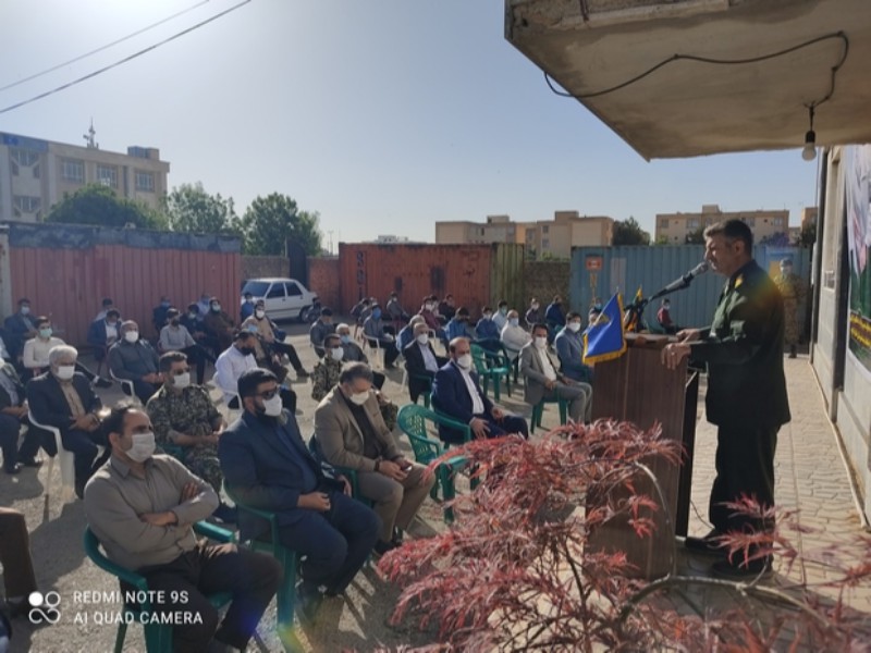 انتخاب اصلح مقدمه تغییر سرنوشت و حرکت به سمت قله سعادت می باشد انتخاب اصلح مقدمه تغییر سرنوشت و حرکت به سمت قله سعادت می باشد