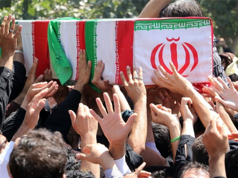 تشییع شهید گمنام همزمان با راهپیمایی حماسه ۹دی در اسلام آبادغرب