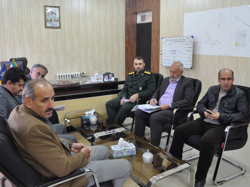 جلسه پیگیری روند پیشرفت پروژه‌های جهاد آبرسانی به روستاهای شهرستان اسلام آبادغرب