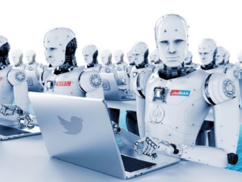 رباتهای سلطنتی وکالت میدهند