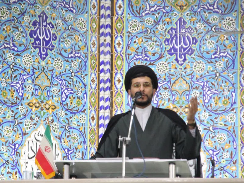 آقای استاندار با ادبیات تحقیرآمیز "حسن روحانی" با مردم سخن نگوئید/ منتقدین منصف لال نیستند