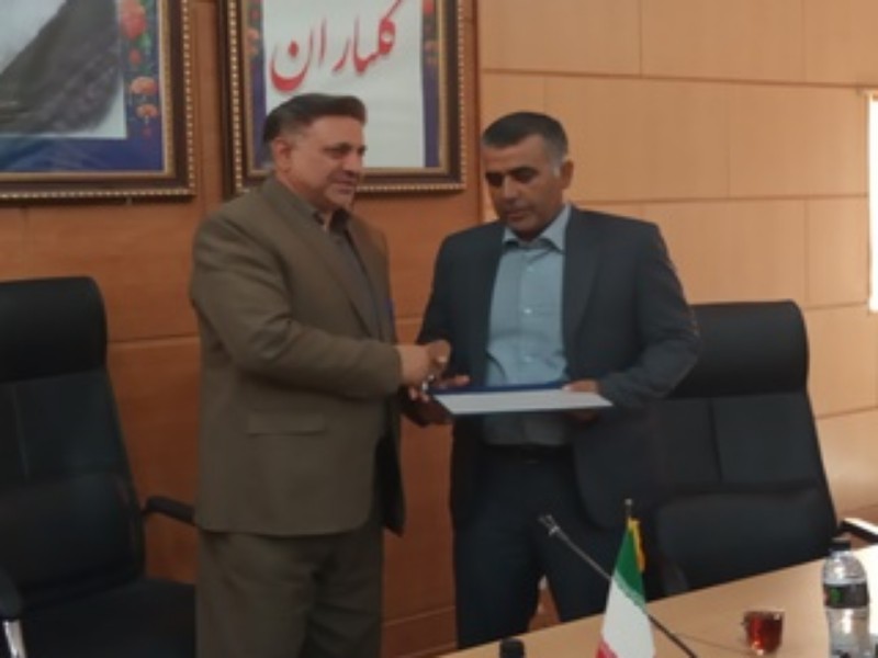 معاون برنامه ریزی و توسعه فرمانداری اسلام آبادغرب معارفه شد معاون برنامه ریزی و توسعه فرمانداری اسلام آبادغرب معارفه شد