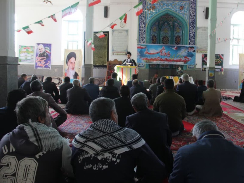 برگزاری یادواره شهدا بمناسبت هفته بسیج در شهر حمیل+عکس
