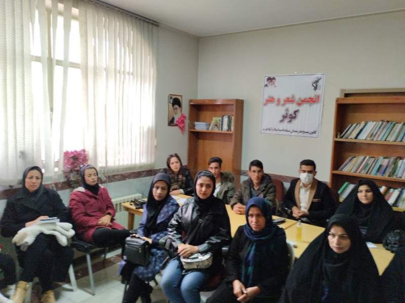 آموزش هنر به اقتصاد خانواده ها کمک خواهد کرد