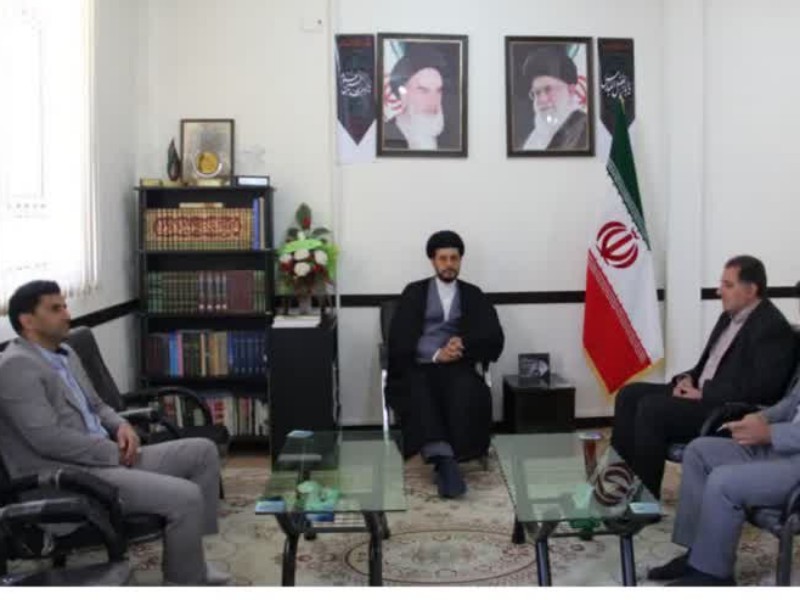 لزوم همکاری شهرداری اسلام‌آبادغرب و دستگاه‌های مرتبط درخصوص اجرای مصوبات کمیته نامگذاری معابر/شناسایی 115 کوچه بدون نام در شهر