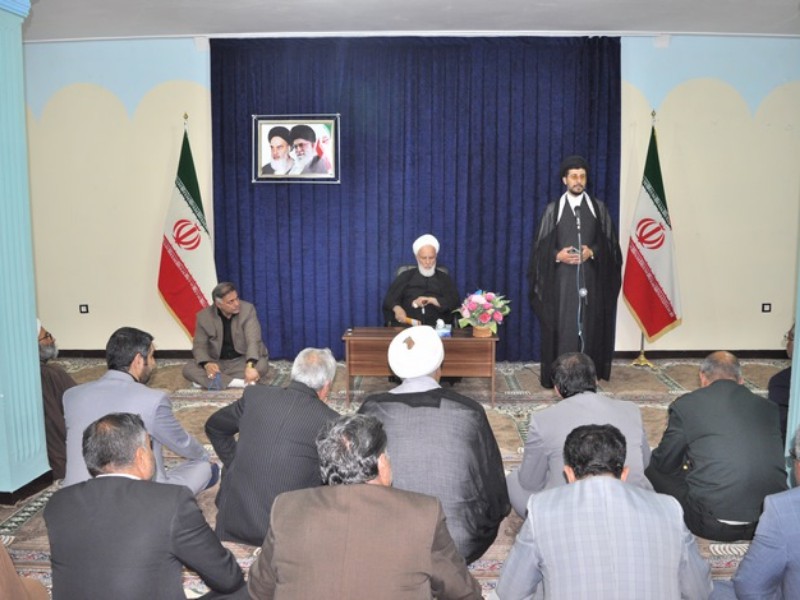 جلسه شورای فرهنگ عمومی با محوریت «حجاب» و «امربه معروف و نهی از منکر» در اسلام‌آبادغرب برگزار شد