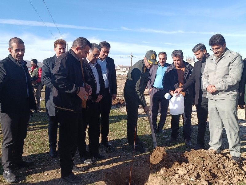 کاشت بیش از ۸ هزار نهال به یاد سردار دل‌ها در اسلام‌ آبادغرب