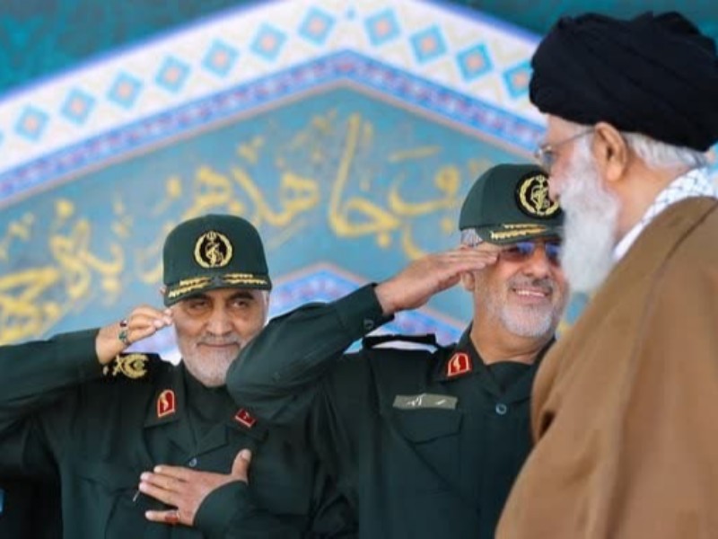 هجرت شهید سلیمانی منشأ مکتبی تاریخساز هجرت شهید سلیمانی منشأ مکتبی تاریخساز