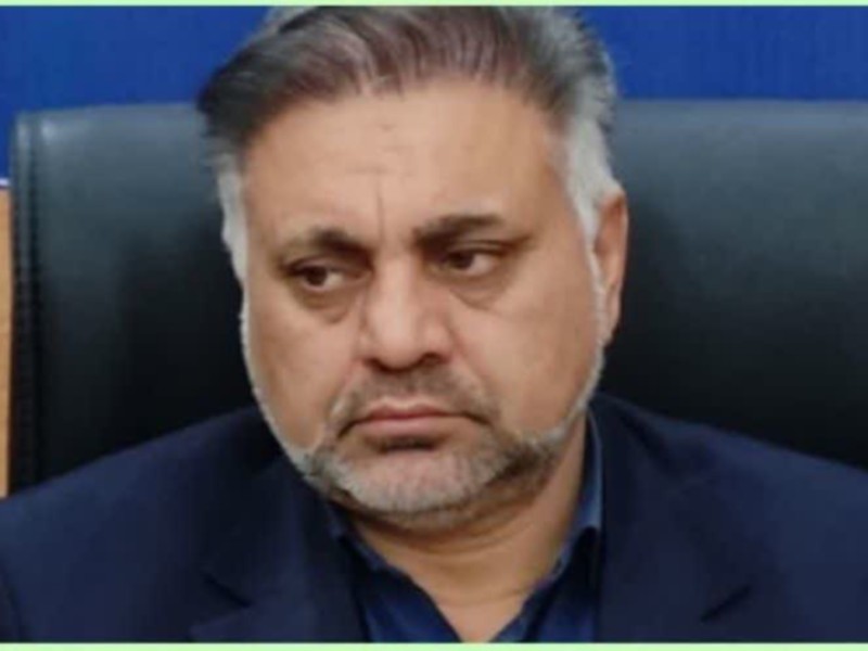 انتخابات یک رویداد مهم وسیاسی است انتخابات یک رویداد مهم وسیاسی است