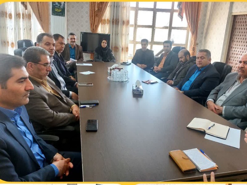 توسعه فرهنگ کتاب و کتابخوانی باید در اولویت قرار گیرد. توسعه فرهنگ کتاب و کتابخوانی باید در اولویت قرار گیرد.