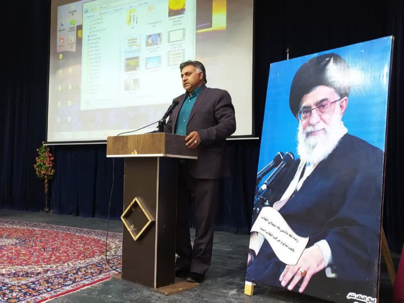 برگزاری آئین تجلیل از معلمین نمونه اسلام آباد غرب +تصاویر