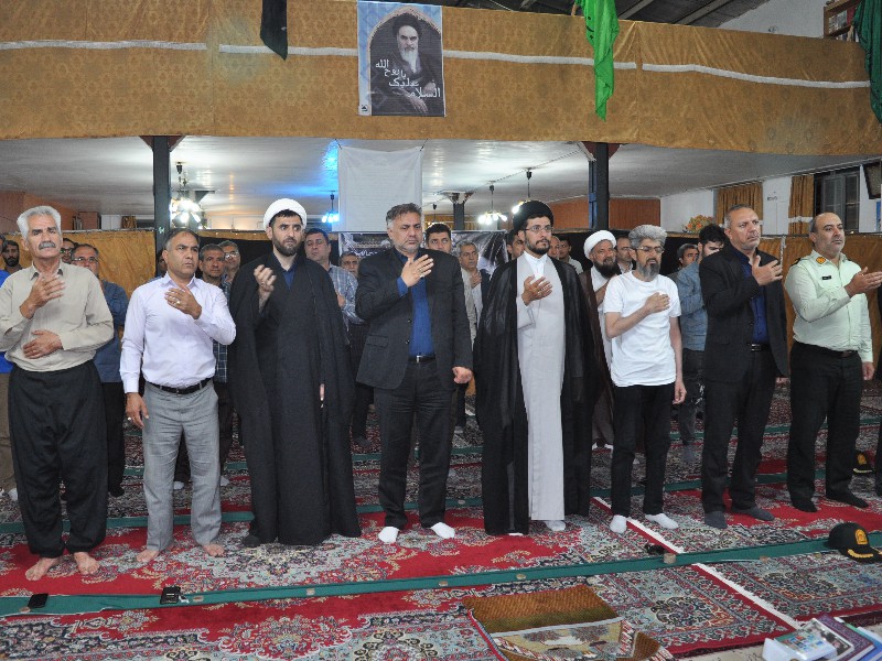 مراسم سیوچهارمین سالگرد رحلت امام خمینی(ره) در اسلامآبادغرب برگزار شد مراسم سیوچهارمین سالگرد رحلت امام خمینی(ره) در اسلامآبادغرب برگزار شد