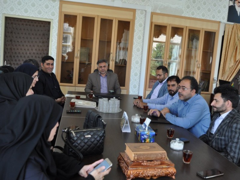 اسلام آبادغرب خط مقدم مبارزه و قدمگاه شهیدان است/تبیین سیره شهدا کار فرهنگی بیشتری را می‌طلبد