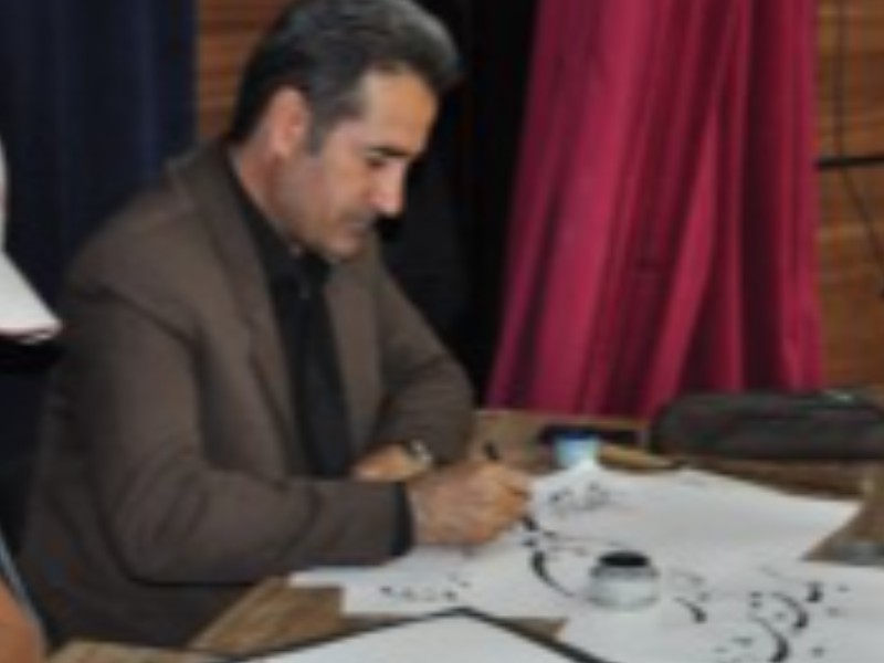 واکنش هنرمند اسلامآبادی نسبت به اهانت به قرآن کریم در سوئد واکنش هنرمند اسلامآبادی نسبت به اهانت به قرآن کریم در سوئد